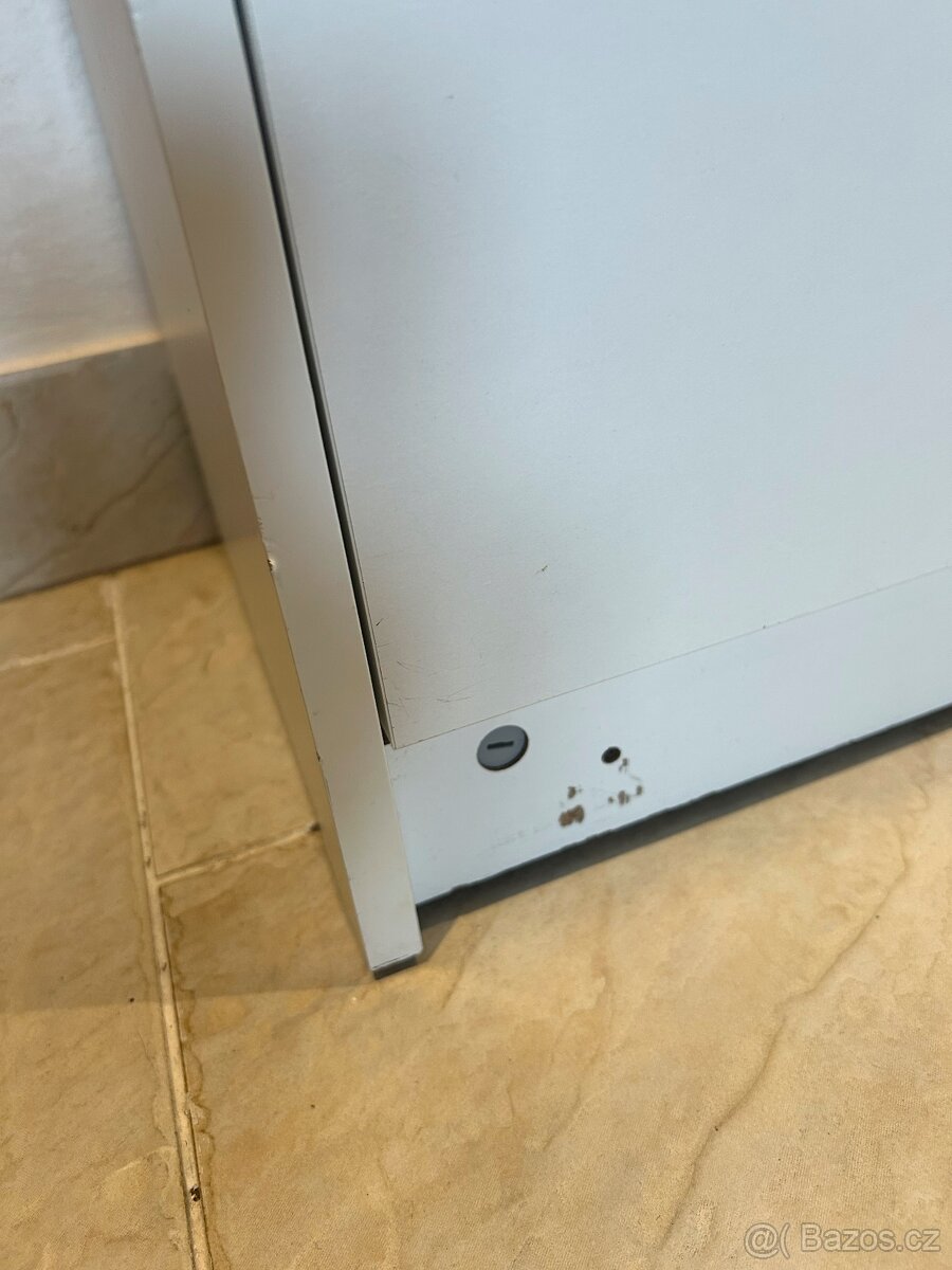 Botník Ikea Bissa - 2 přihrádky - 4