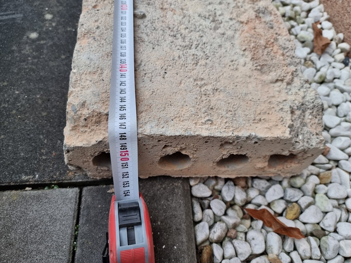 Betonový překlad 270×1480×85 – cena 300 Kč - 4