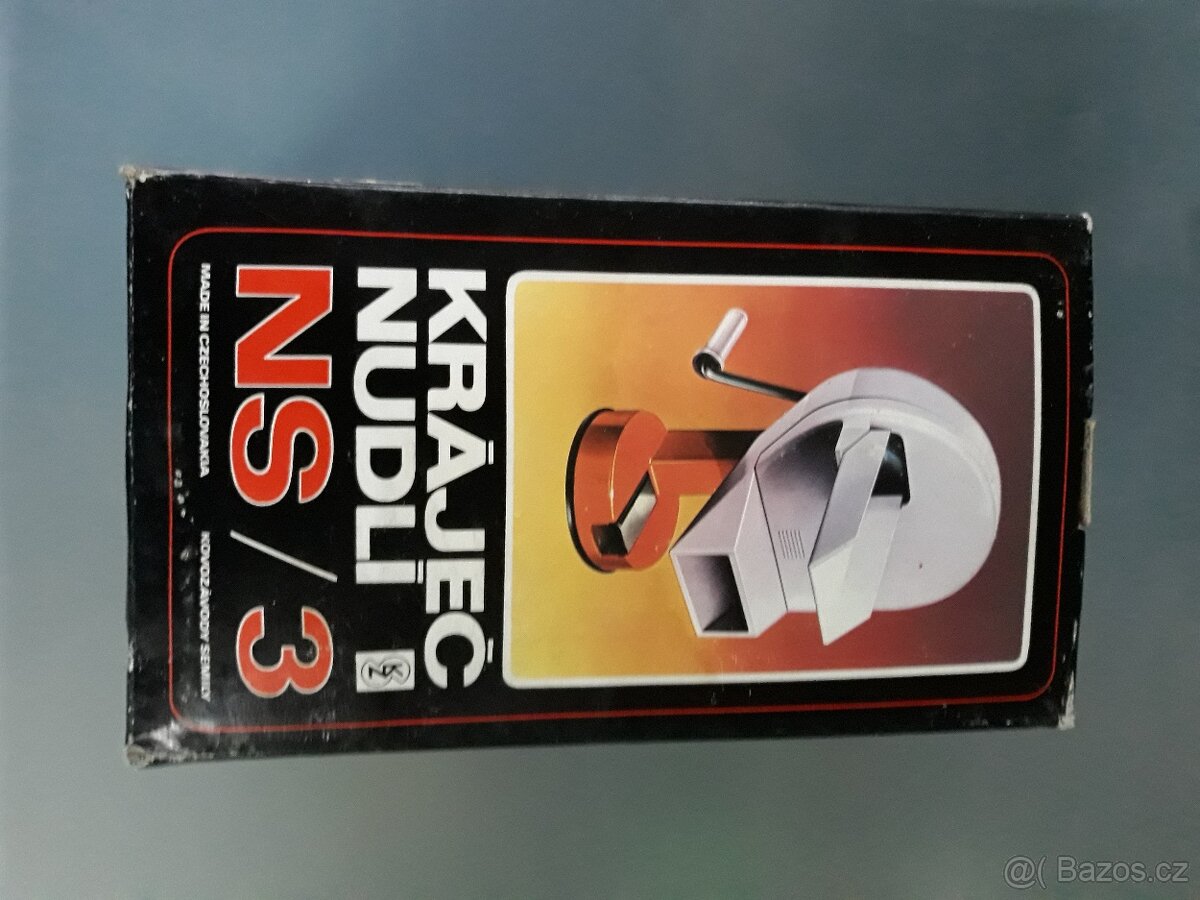 ETA mira - Remoska - Kráječ nudlí - 4