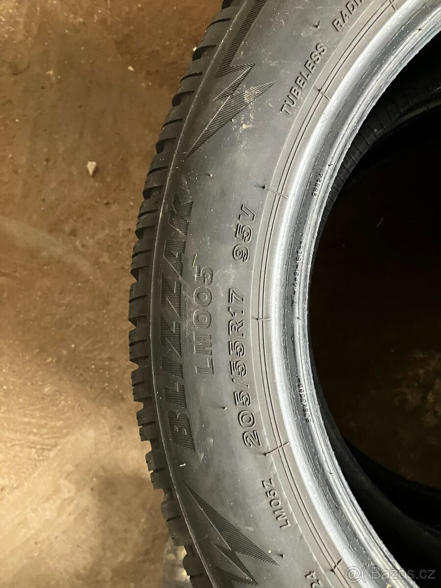 2ks zimní BRIDGESTONE BLIZZAK LM005 205/55R17 - 4