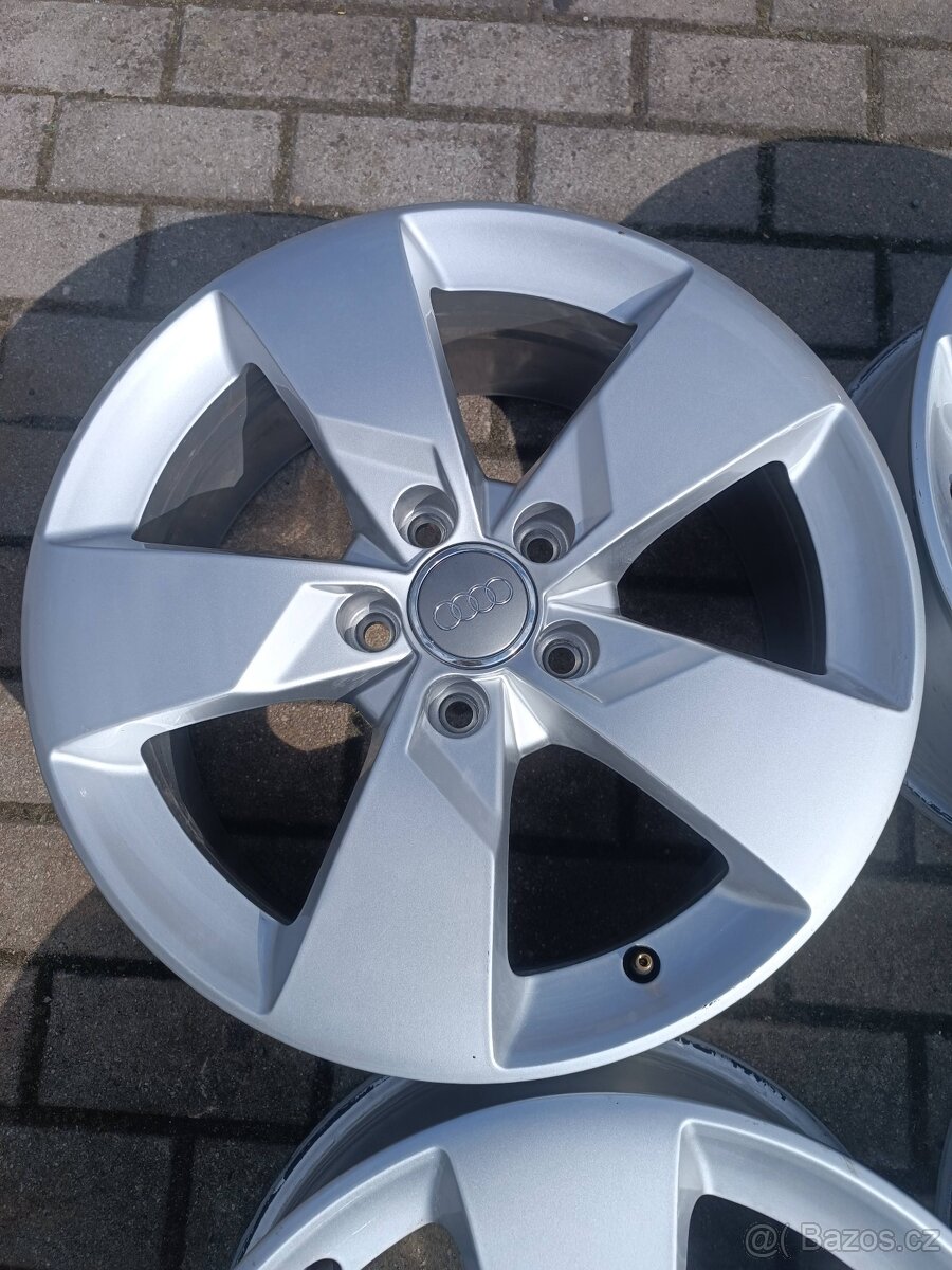 231. Originál Alu kola Audi R17 - 4