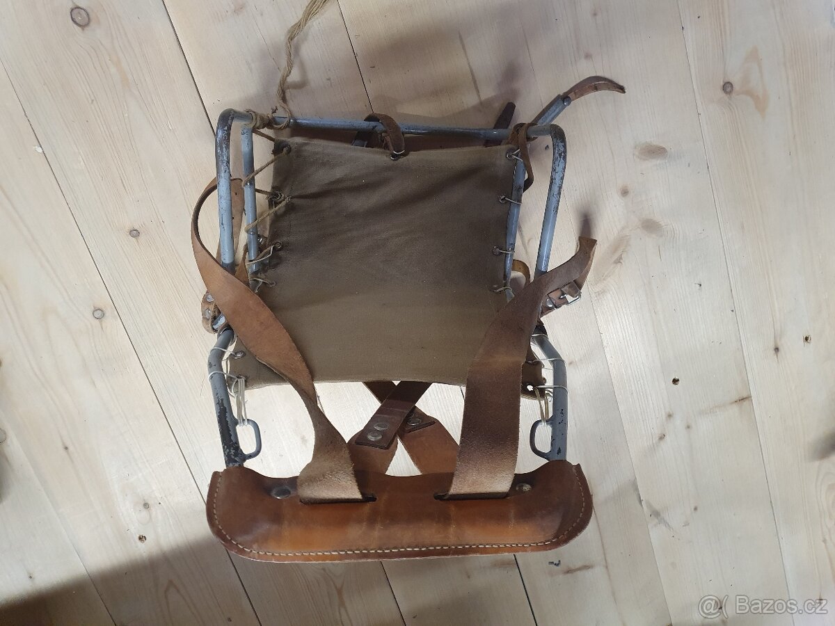 Stará dětská sedačka na záda - 4