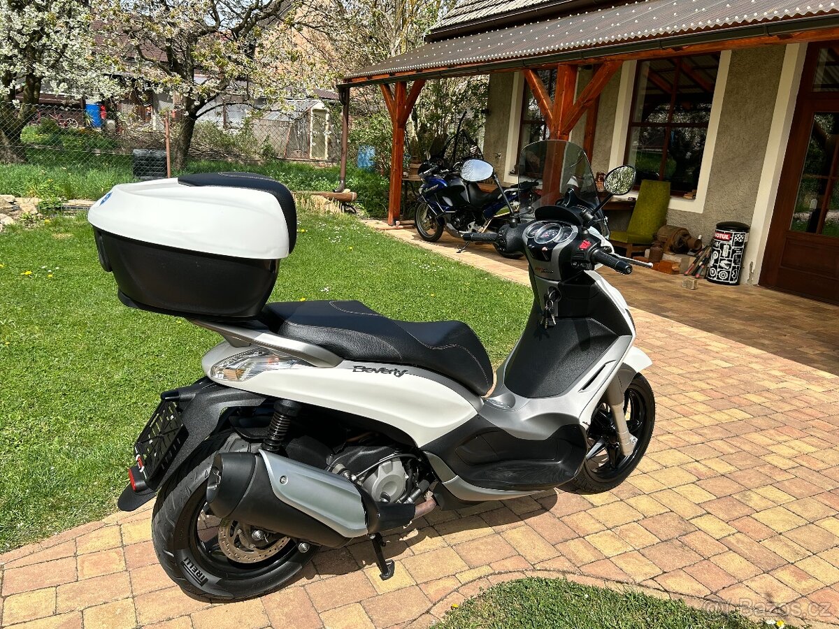 Piaggio Beverly 350 - 4
