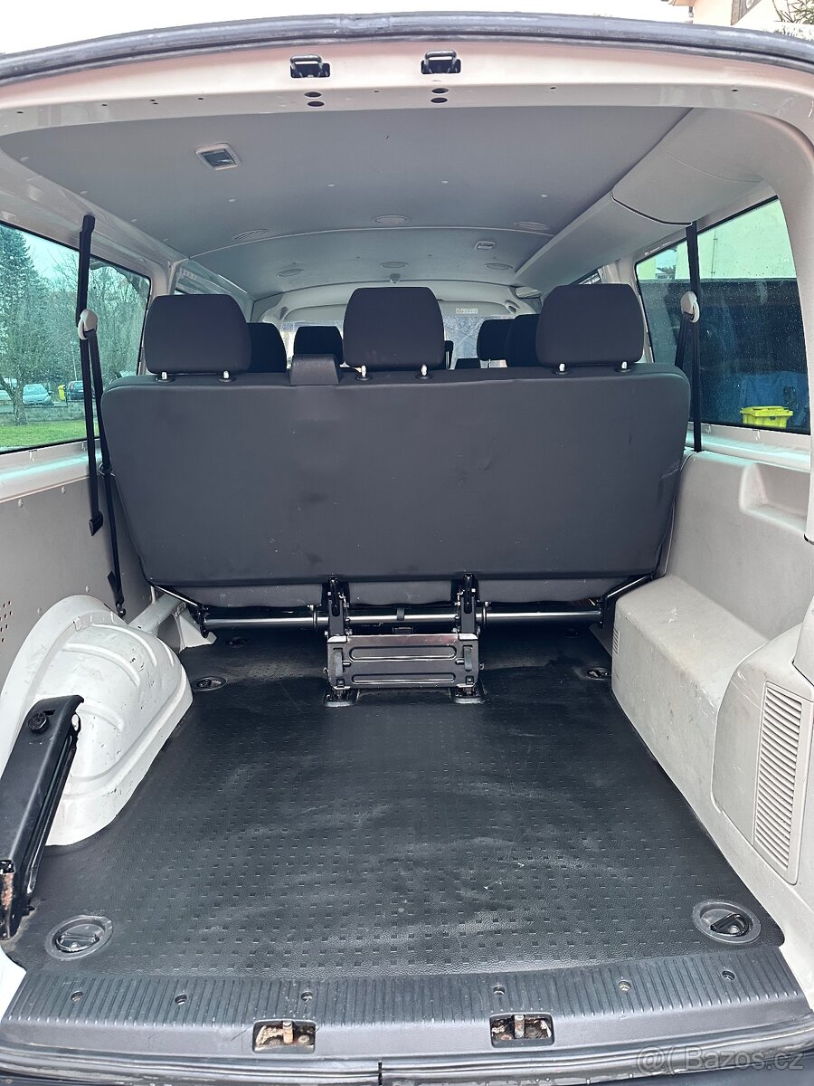 Volkswagen Transporter T6 2.0 tdi 110 kw - 4