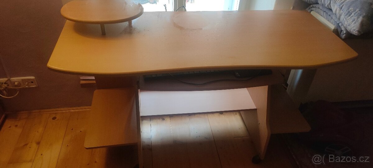 Psací stůl - 4