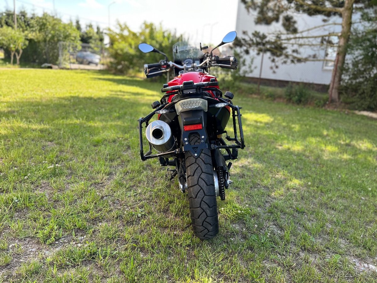 BMW F650GS