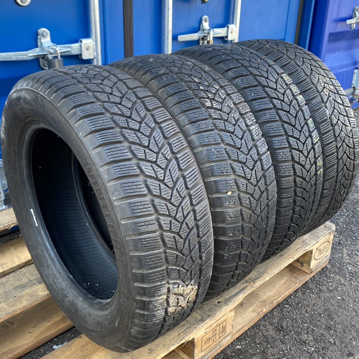 Zimní pneu 185/60 R15 88T Firestone 7mm - 4