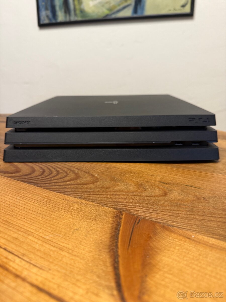Playstation PS4 PRO 872GB - 4