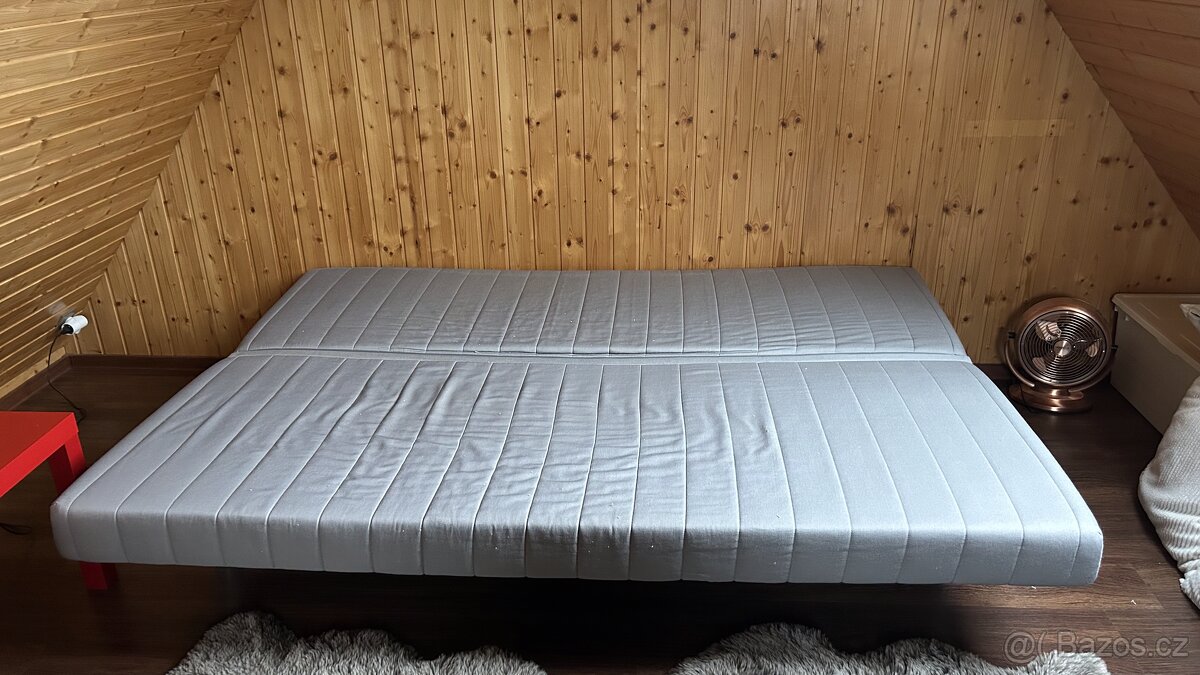 Pohovka rozkládací Ikea - 4