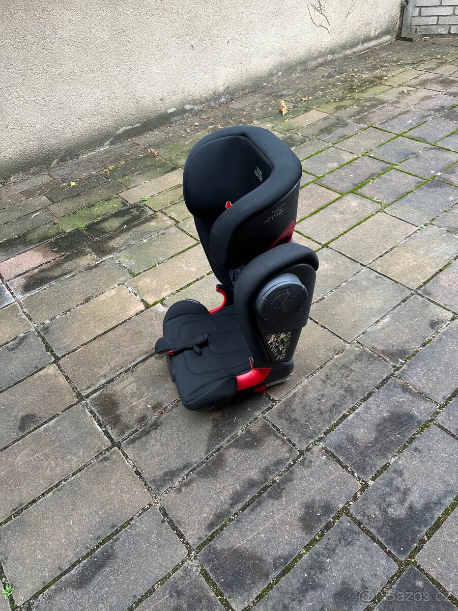 Autosedačka Britax Römer Kidfix II 15-36 kg. - 4