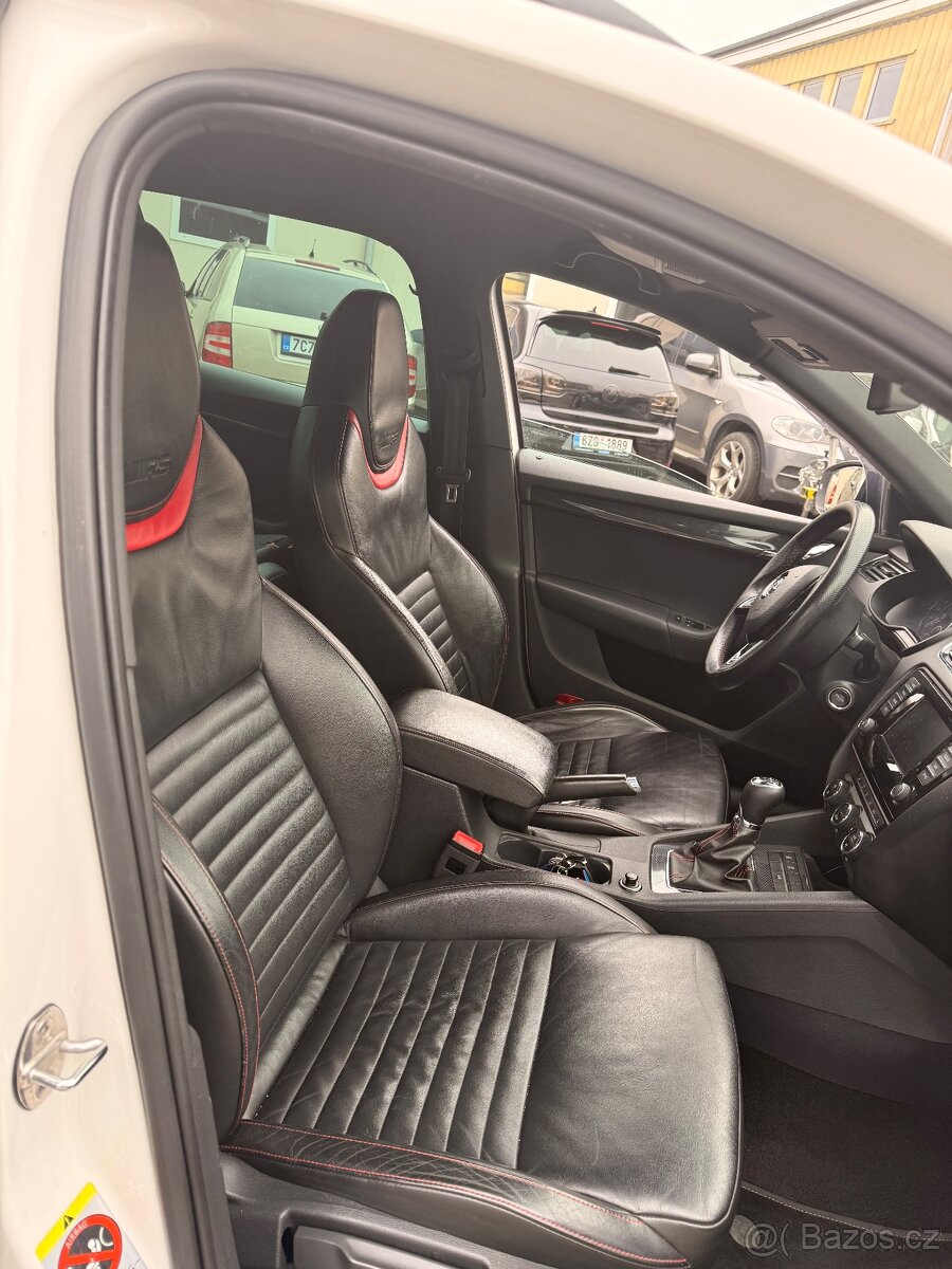 PRODÁM VYMĚNÍM OCTAVIA 3 RS 2l TDI 135 KW - 4