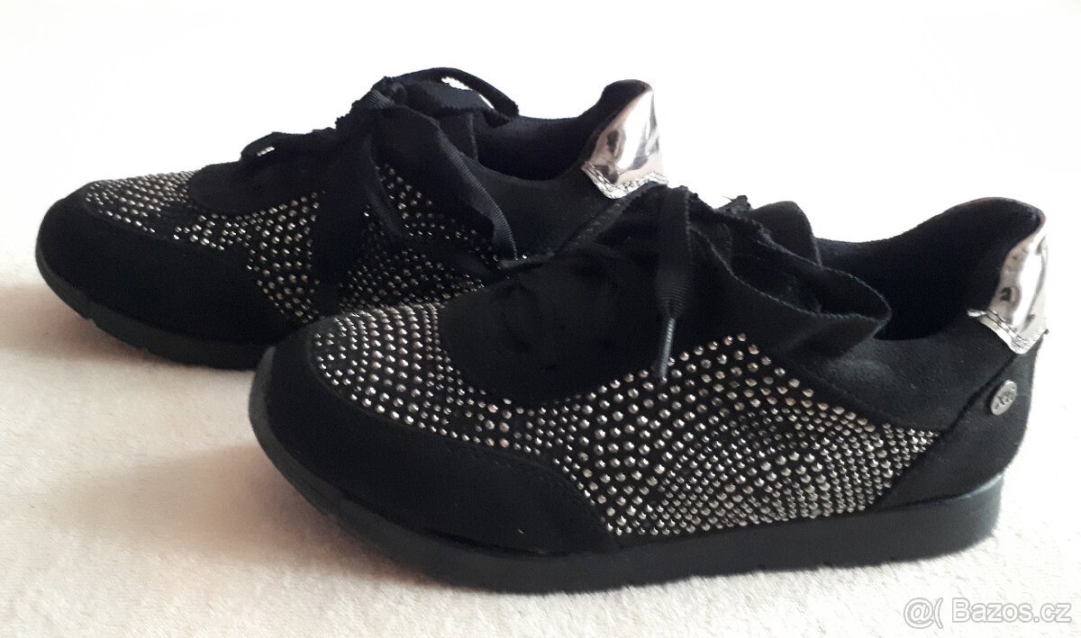 Dětské boty, botky, černé se stříbrnými kamínky, vel.32 - 4