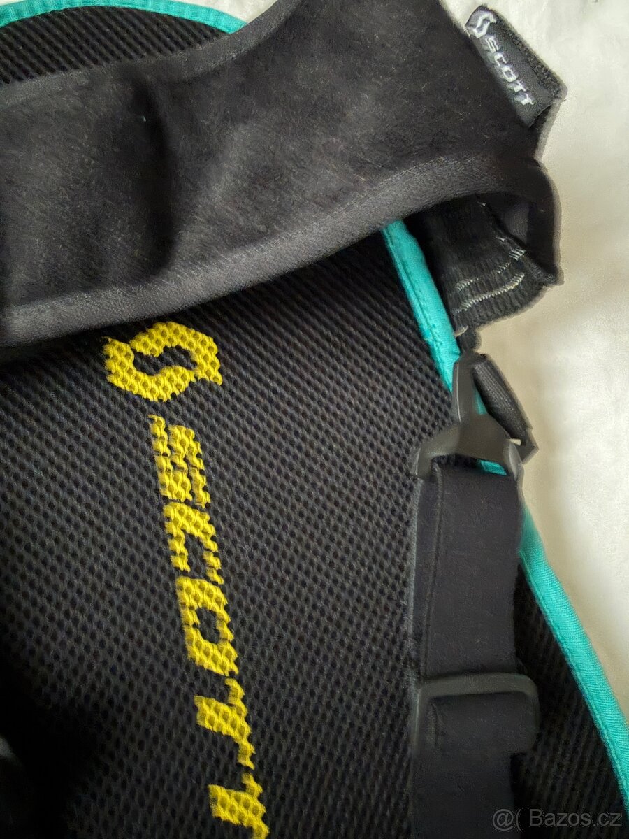 Detsky chranič páteře paterak Scott vel. S - 4