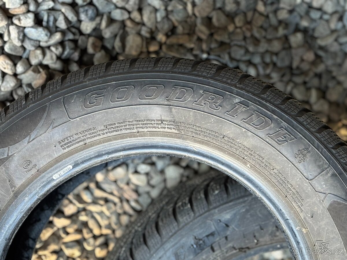 225/60/16 - Goodride zimní pár pneu - 4