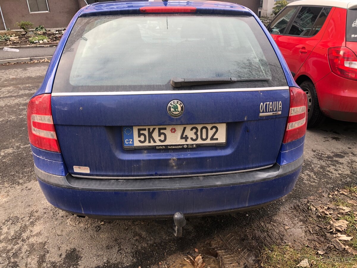 Škoda Octavia combi 2 1,6 MPI - 4