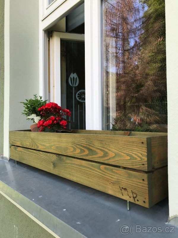 dřevěný truhlík - 4