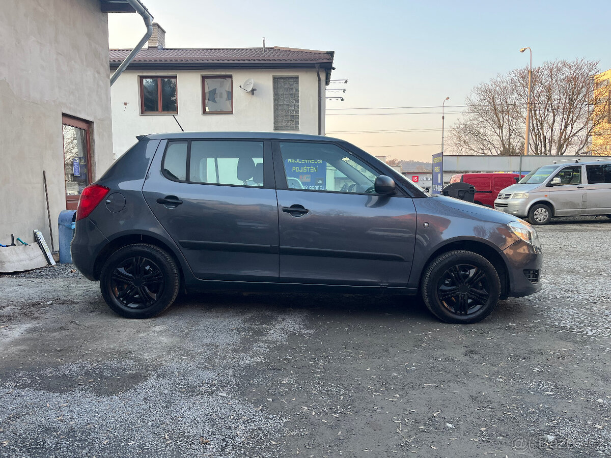 ŠKODA FABIA 1,2 i 44 Kw - 4