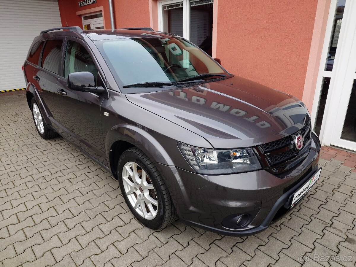 Fiat Freemont 2.0 Multijet Black Code 125kW - 4