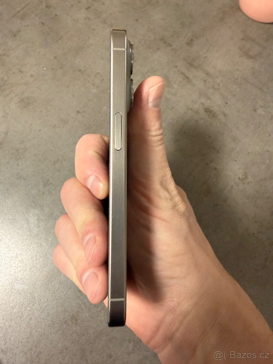 IPhone 15 Pro 256gb - 4