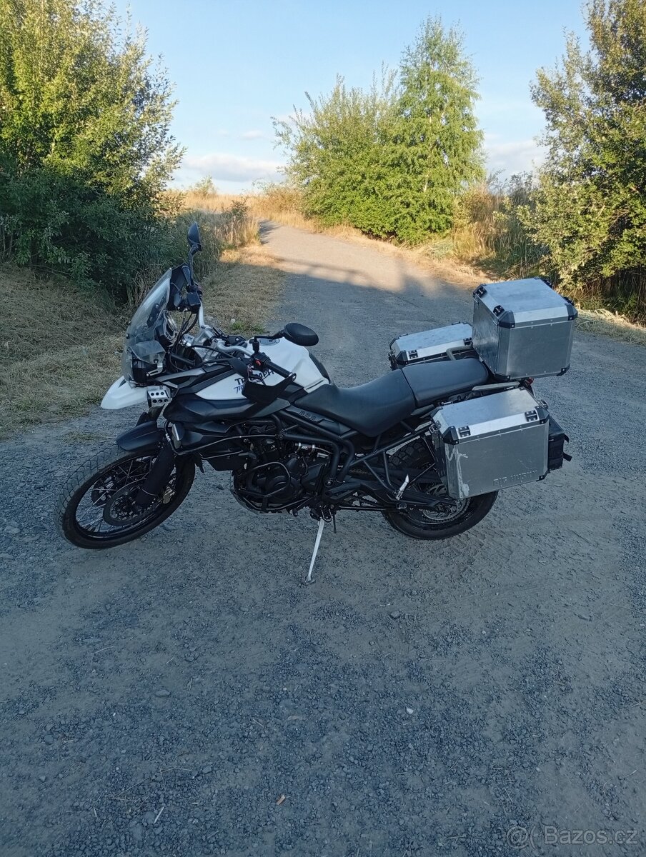 Triumph Tiger 800 XC