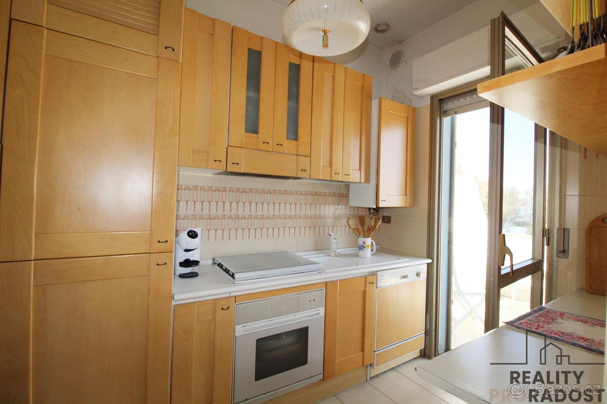 Prodej bytu 3+1 85m², Via Figlie, Silvi, Itálie - 4