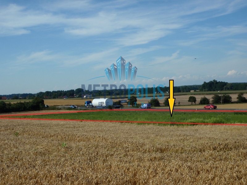 Prodej komerčního pozemku 8 498 m² na okraji Kolína - 4