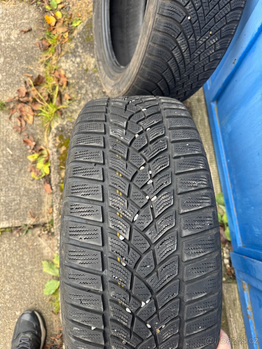 Zimní pneumatiky r16 - 4