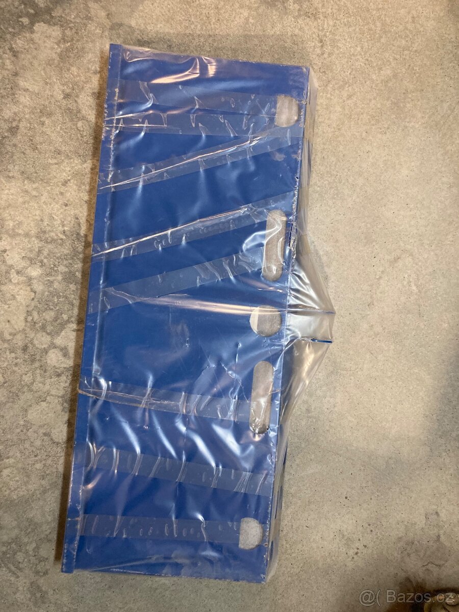 Montážní stojan monitoru/TV - 4