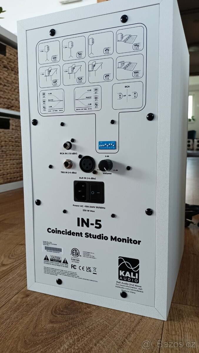 Kali Audio IN-5 Aktivní studiové monitory - pár - zánovní - 4
