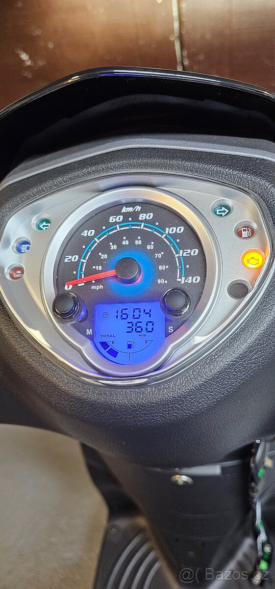 Skútr SYM - SYMPHONY 125 - 4