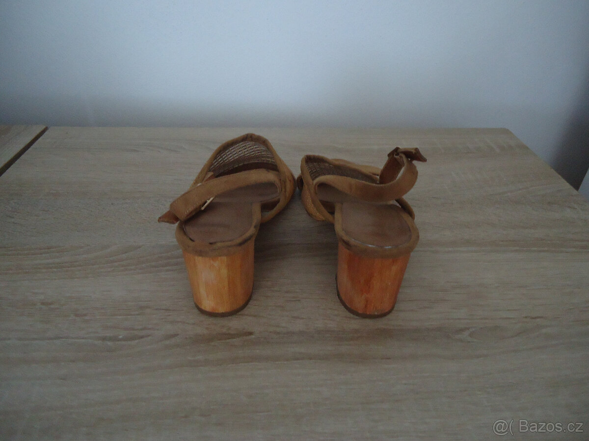 Dámské sandály vel.37 - 4