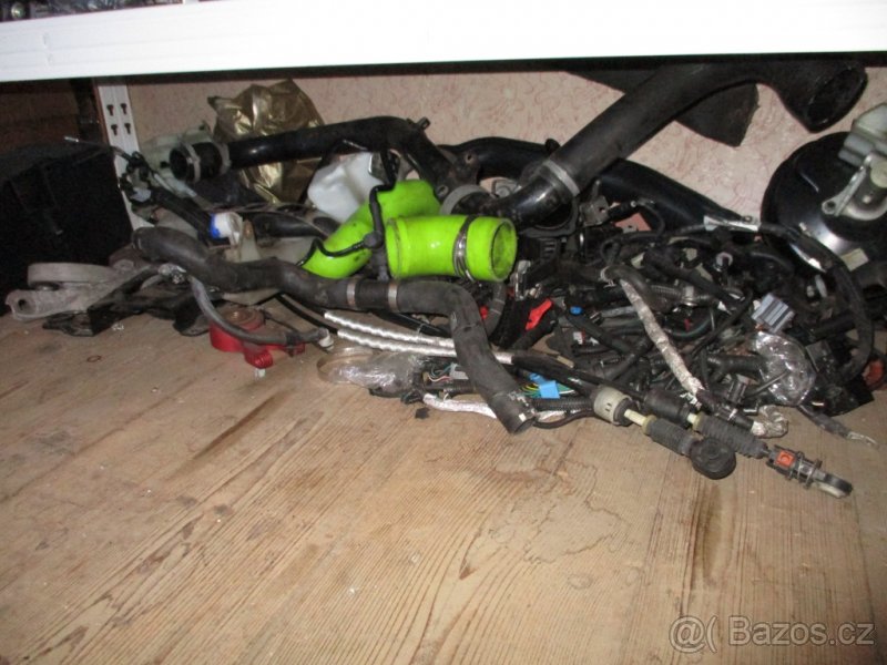 Ford Focus RS Mk.II 2.5 305PS - náhradní díly - 4