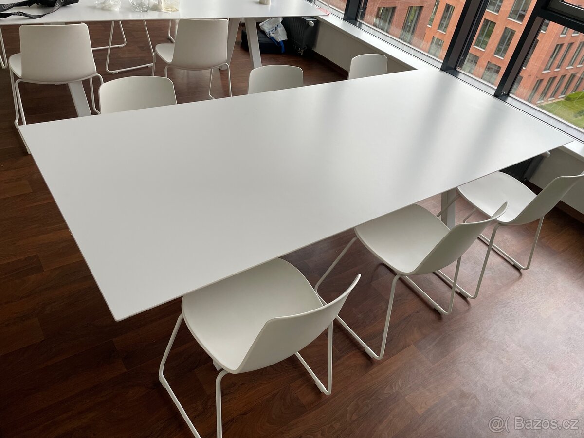 Zasedací stůl Pedrali + 6 židlí - 4