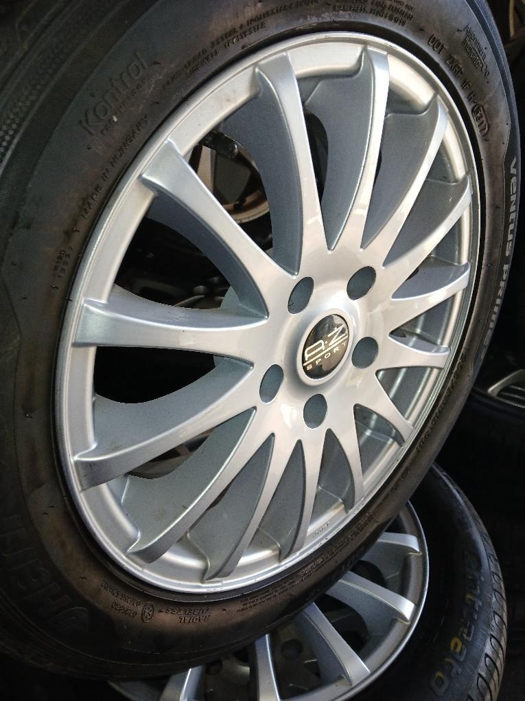 SADA LETNÍCH ALU KOL 5X120 R16
