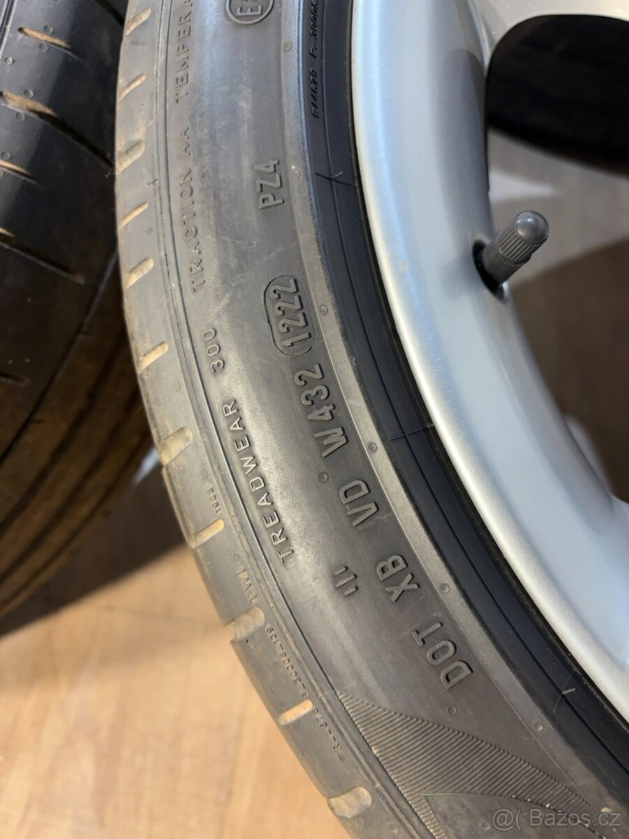 /// Alu kola R18 vč. pneu Mercedes CLS-W219/// - 4