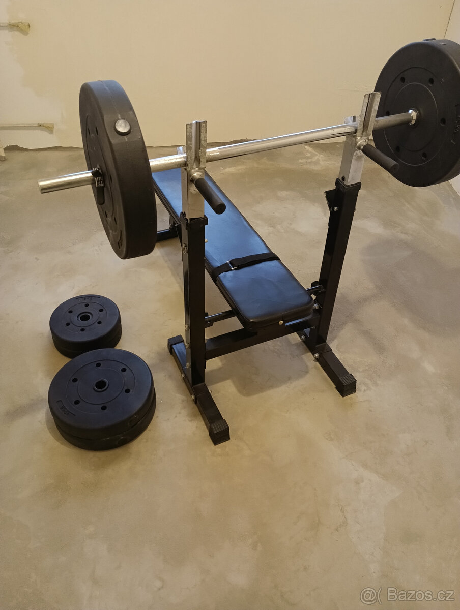 Lavice a dvourucni cinka na posilovani Bench press - 4