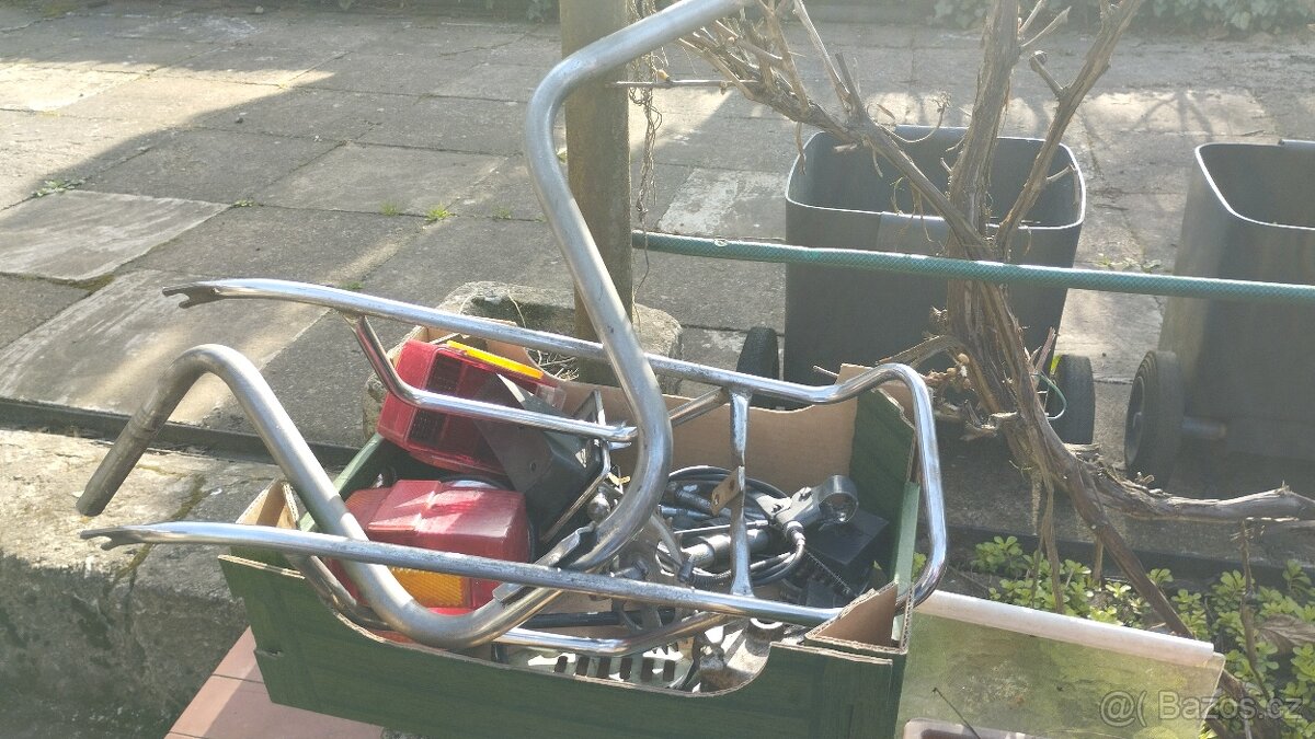 Blatníky plastové a vše co je na foto levně - 4