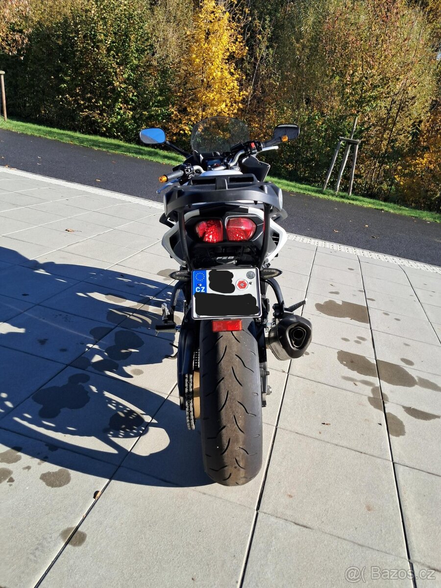 YAMAHA FZ8 ( Fazer ) - 4