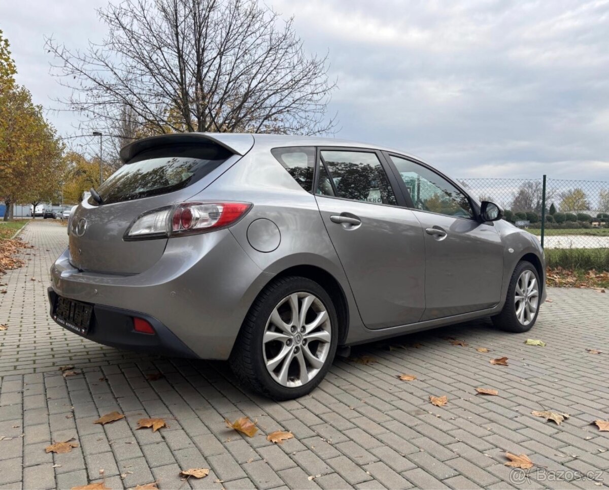 MAZDA 3 1.6 77 kW HIGH-LINE - BENZÍN - 4