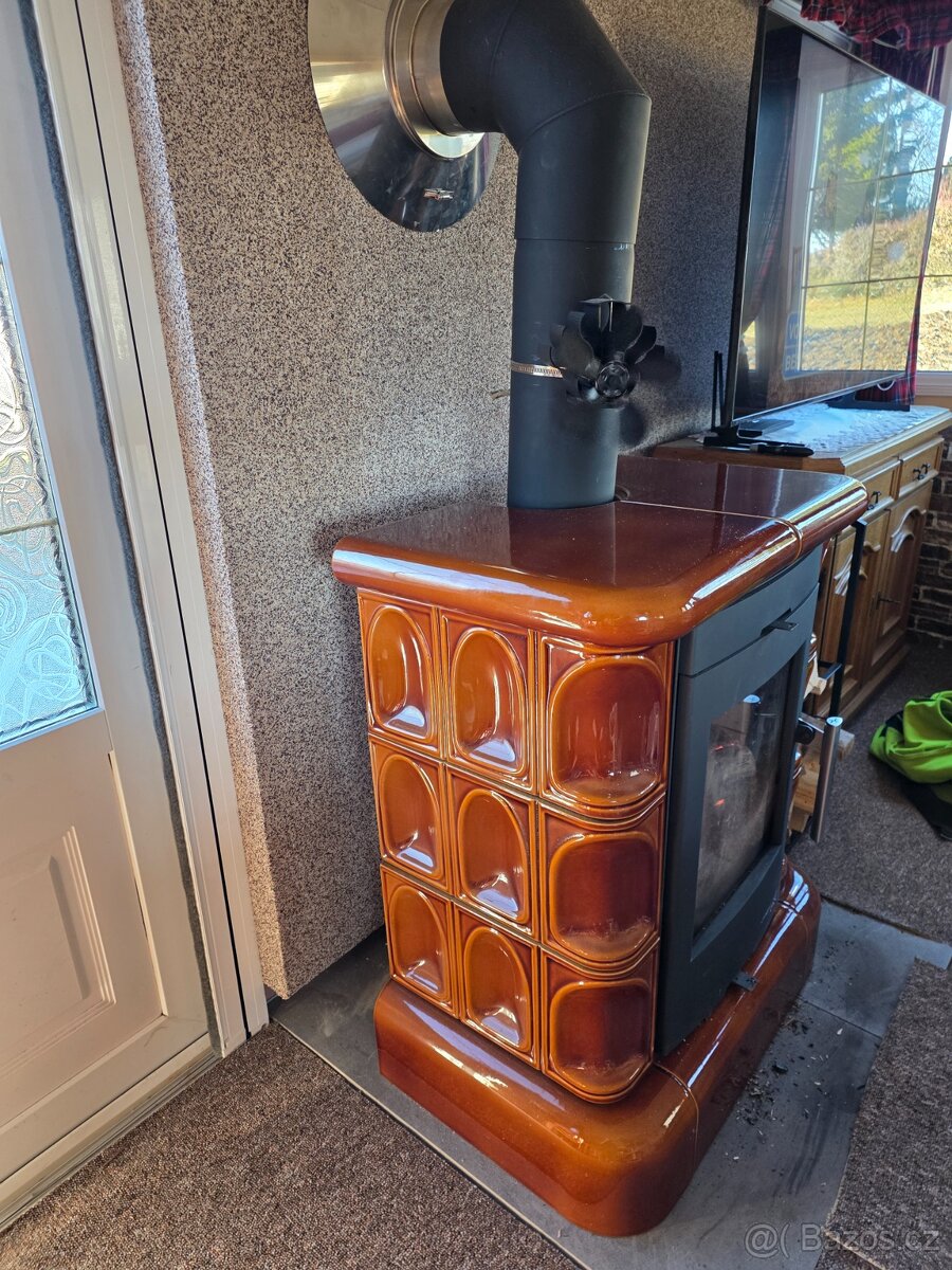 Prodám krbová kamna - 4