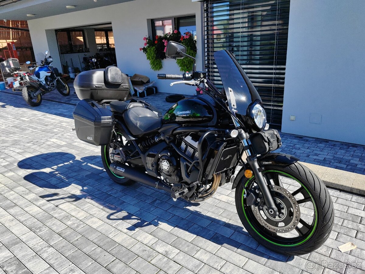 Kawasaki Vulcan S - 4