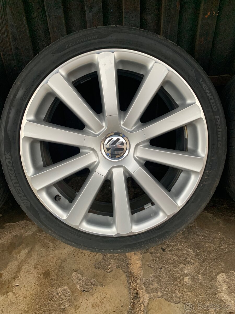 Originál alu kola VW R18 - 4