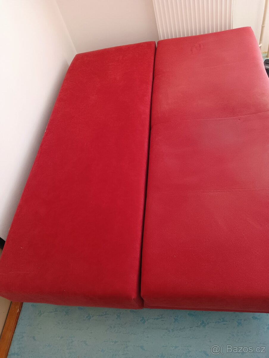 Sedačka vínová - 4