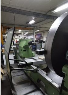 Soustruhy - hrotové SU 150 - 4