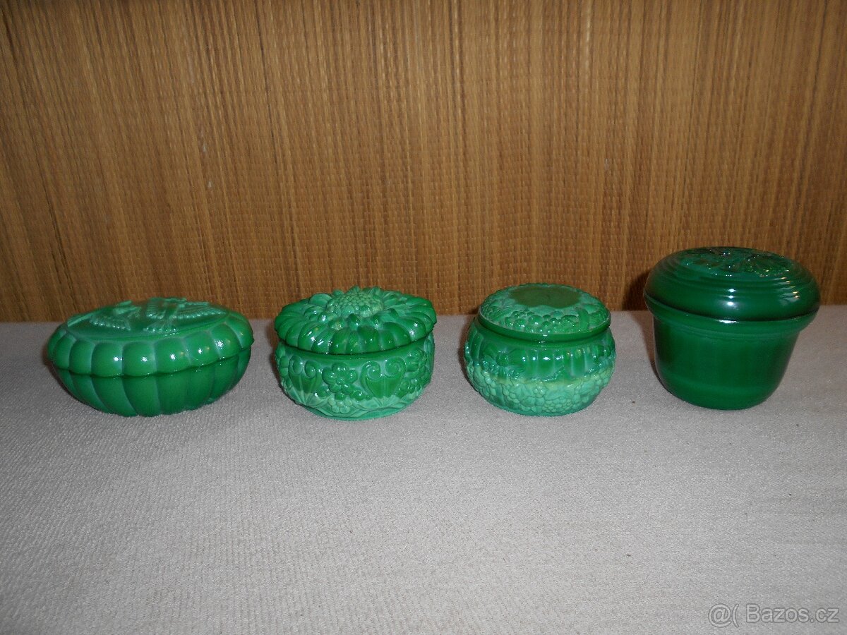 Staré dózy. Nepoškozeny. - 4