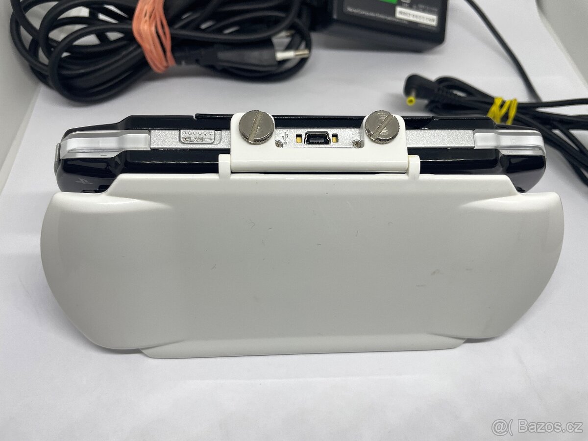 PSP 2004 Playstation Portable - 4