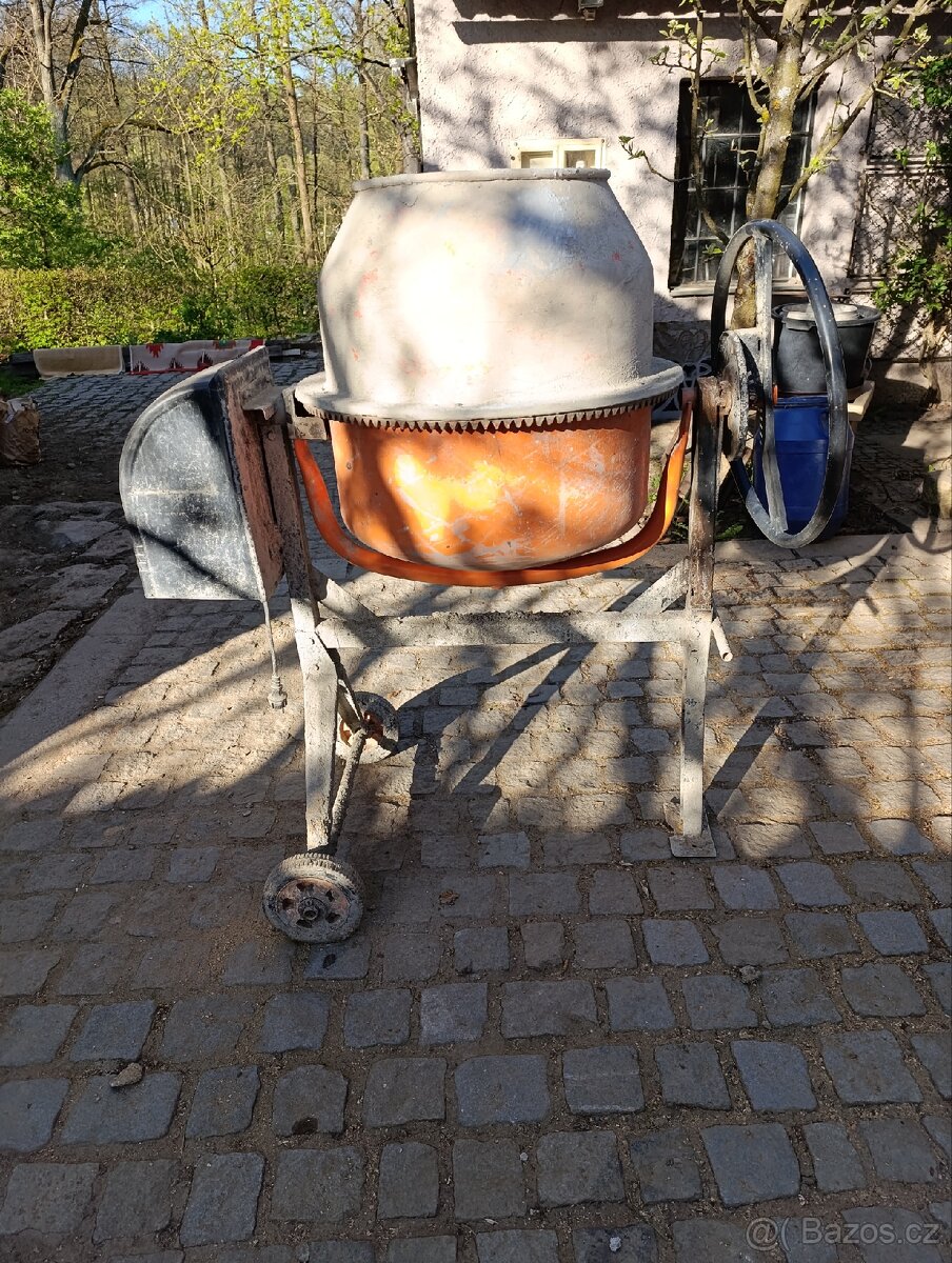 Stavební míchačka Hecht - 4