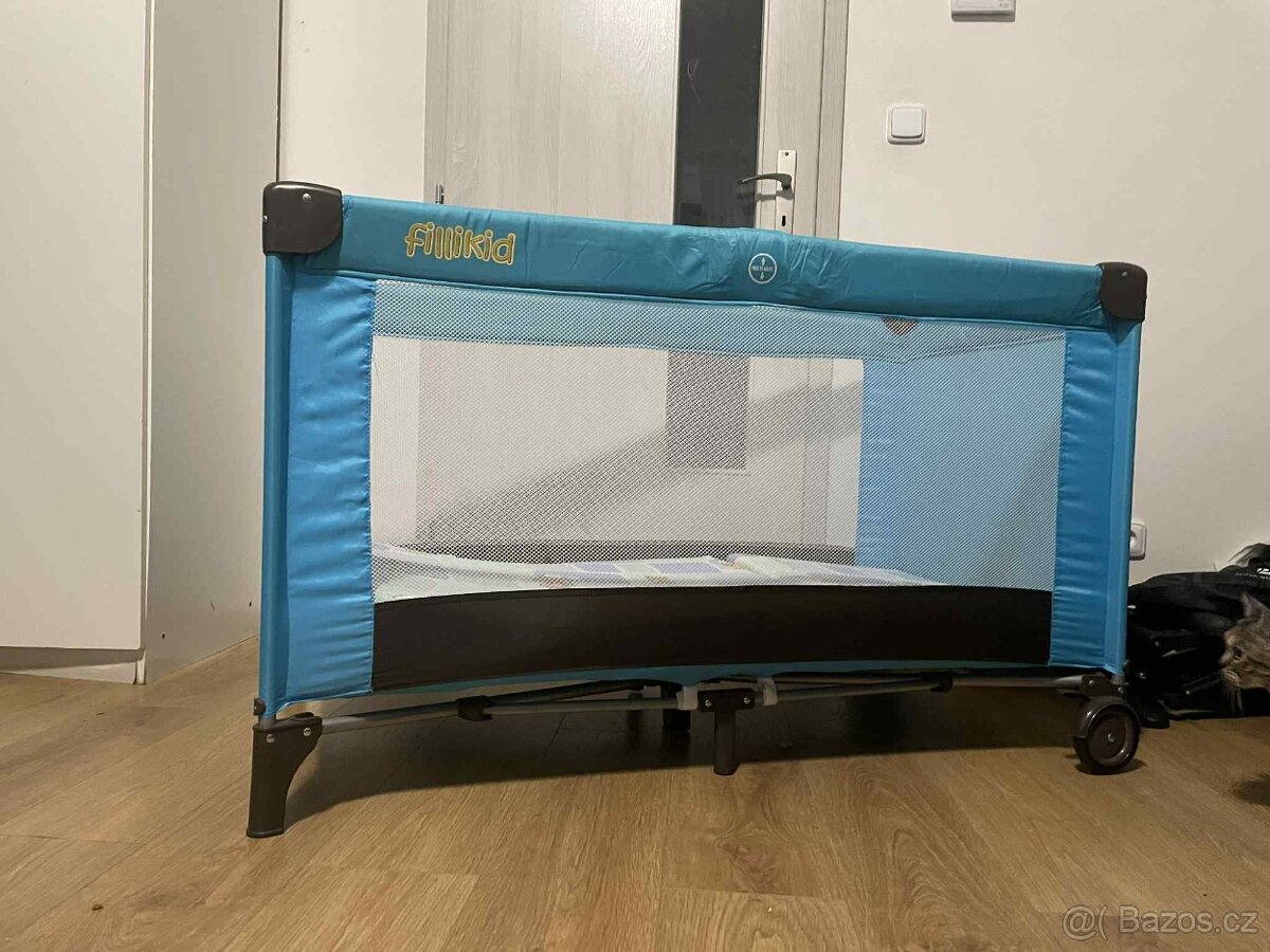 Cestovní postýlka s matrací - 4