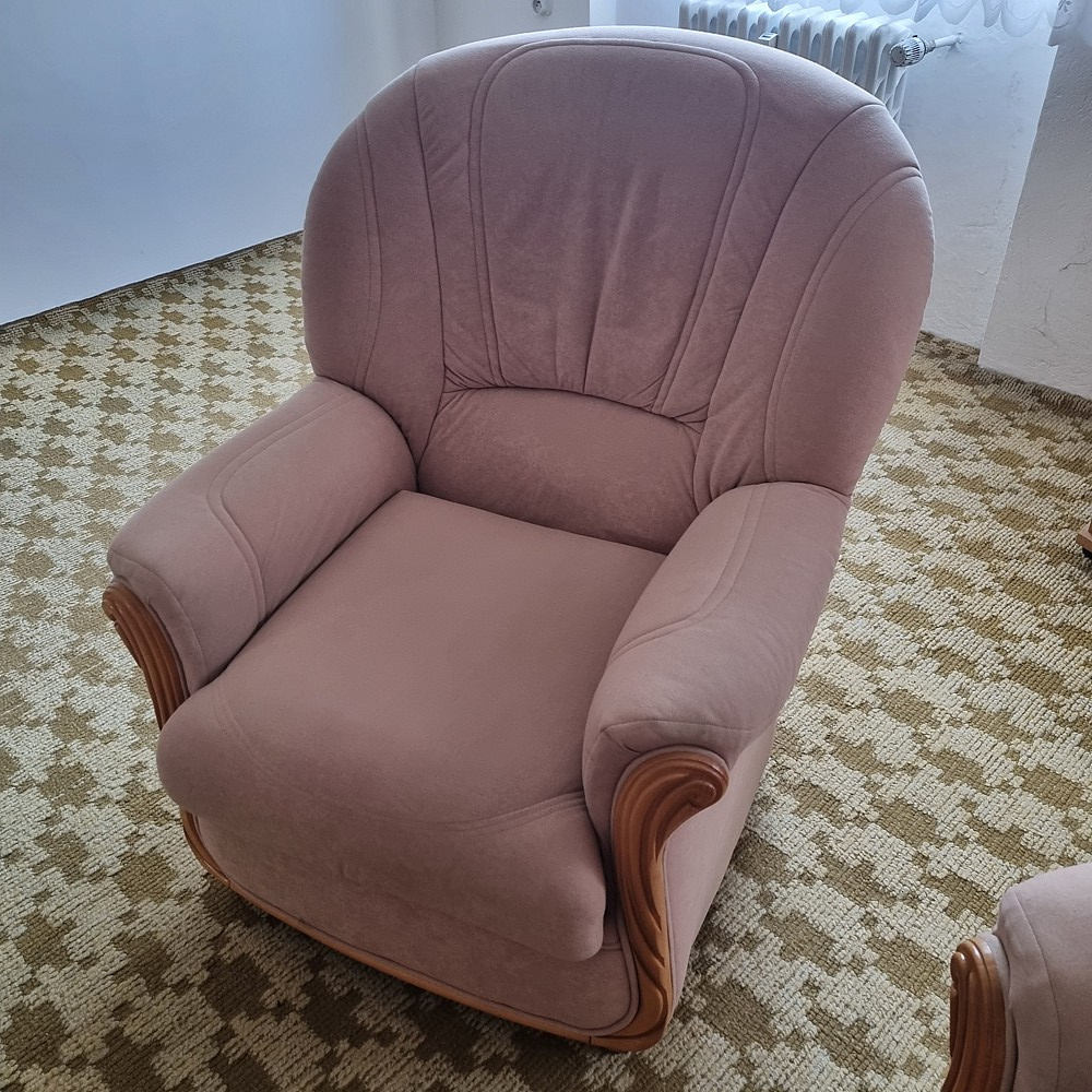 starší nábytek - 4