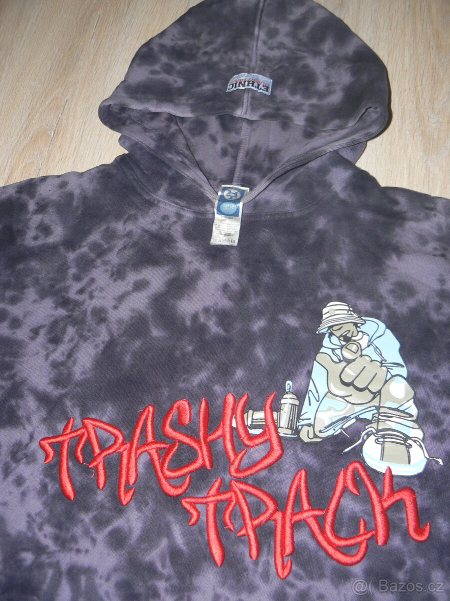 chlapecká mikna zn.Here-there - 12 - 14 let -vel.158 - 164 - 4